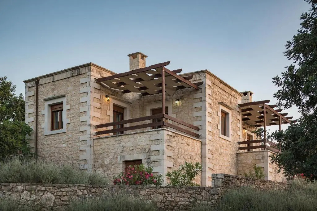 Koules Estate, with Private Pools & BBQ - embracing Nature, By ThinkVilla