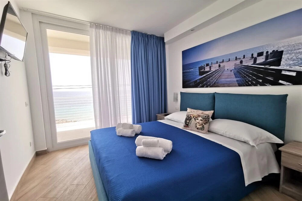 Rubino Apartment On Sea Shore