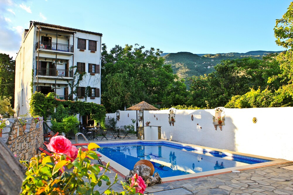 Seranides Boutique Hotel