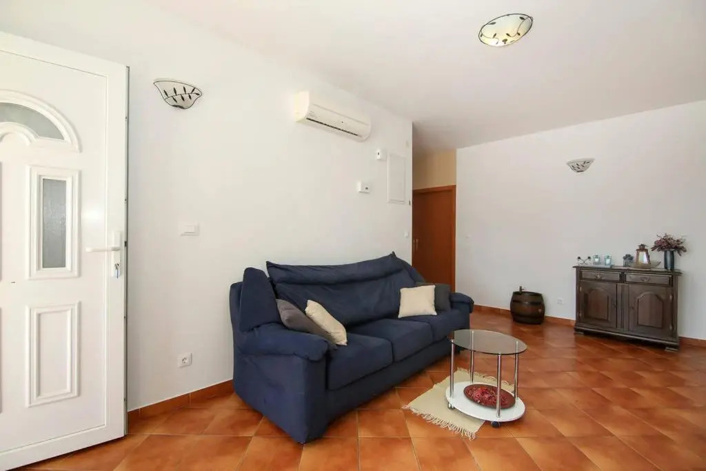 Apartments Ambiente mit Pool