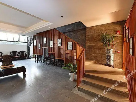 Yan Feng Hotel