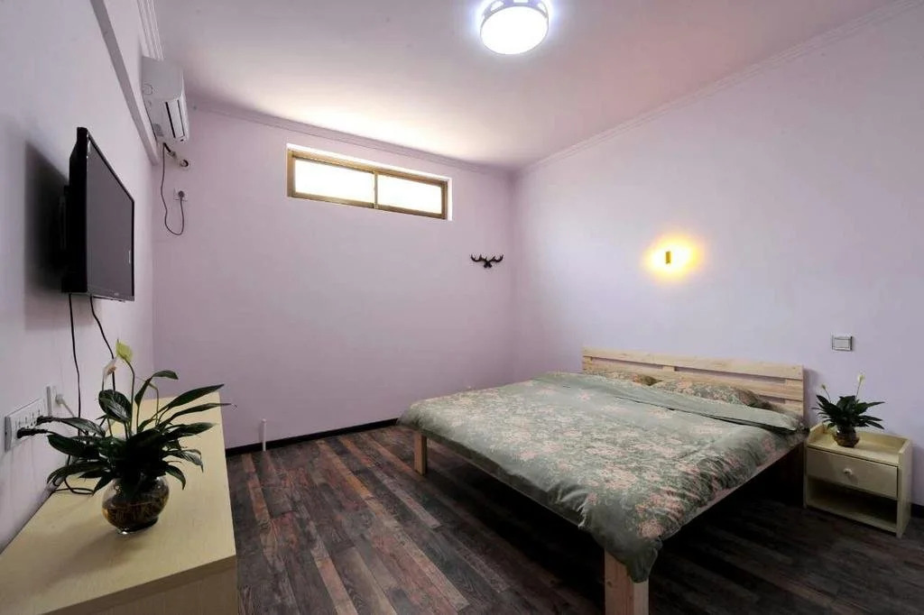 Go Your Own Way Hostel