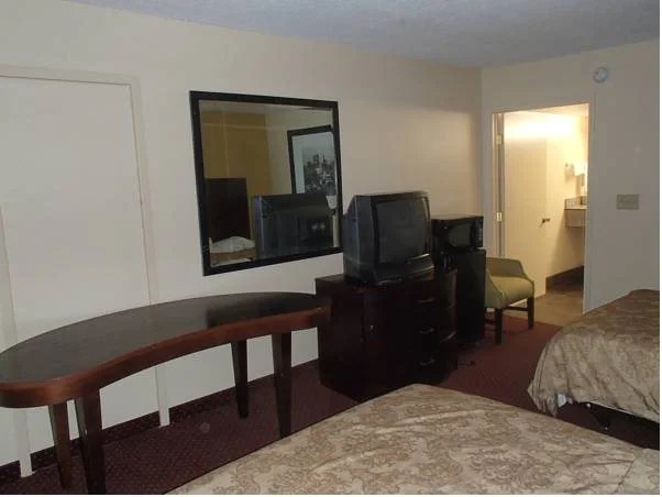 Royal Inn Lafayette