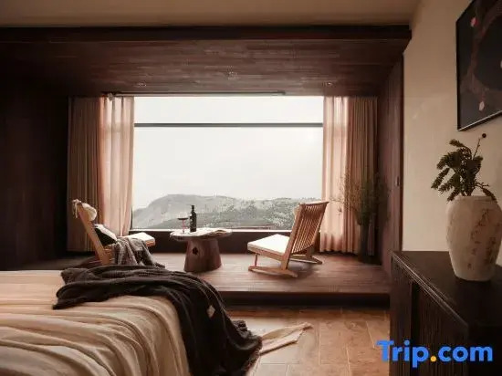 Xingzhiyue Scenic View Hotel