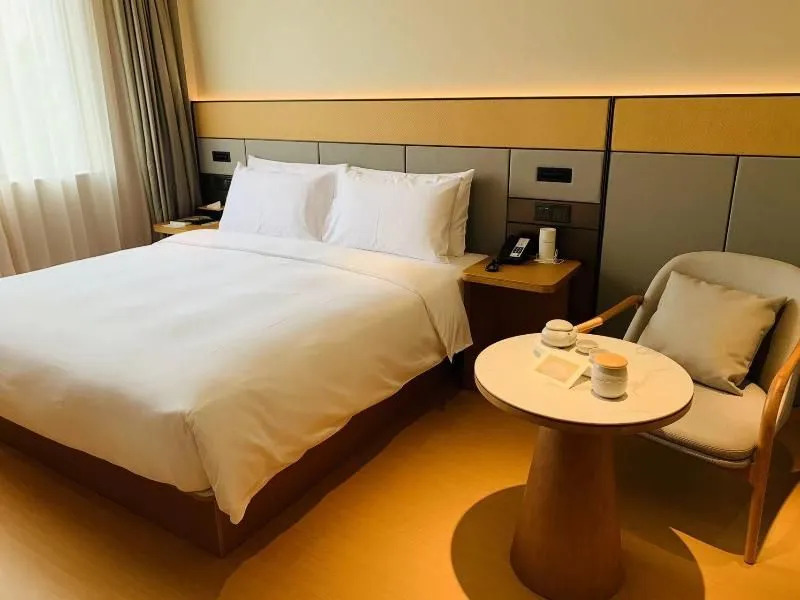Orange Hotel Shanghai Meilong Wanhui International Plaza