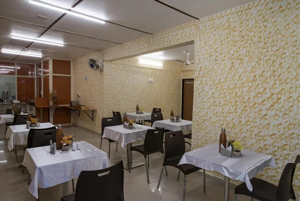 Hotel Sheetal Plaza