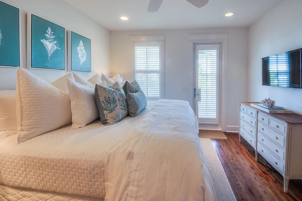 Aqua Breeze by Exclusive 30A