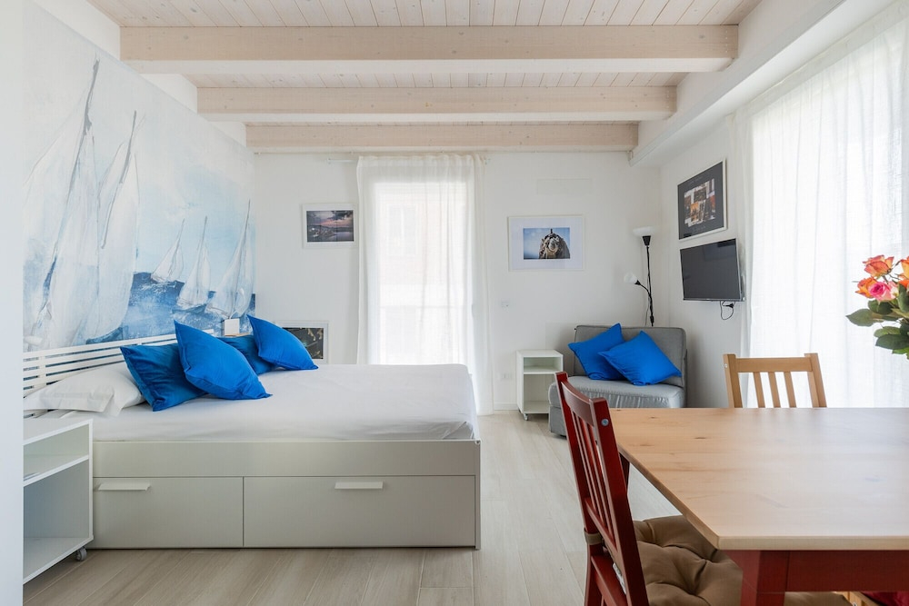 Saliceto Studio II by Wonderful Italy