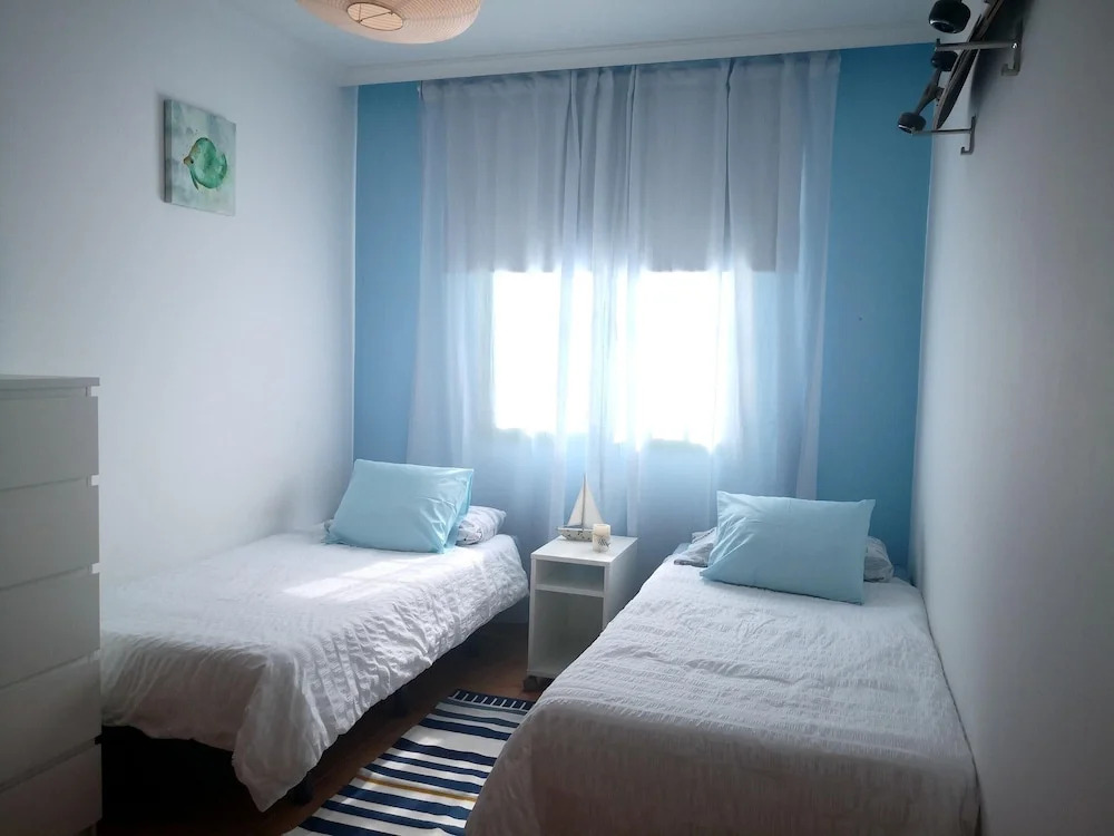 House With 3 Bedrooms in Playa Blanca, With Wonderful sea View, Shared Pool, Enclosed Garden Near the Beach