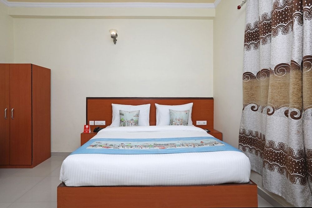 OYO 9973 Hotel Green Valley
