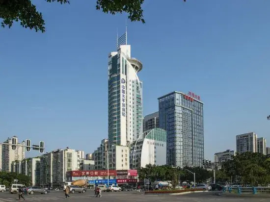 Poltton International Service Apartment