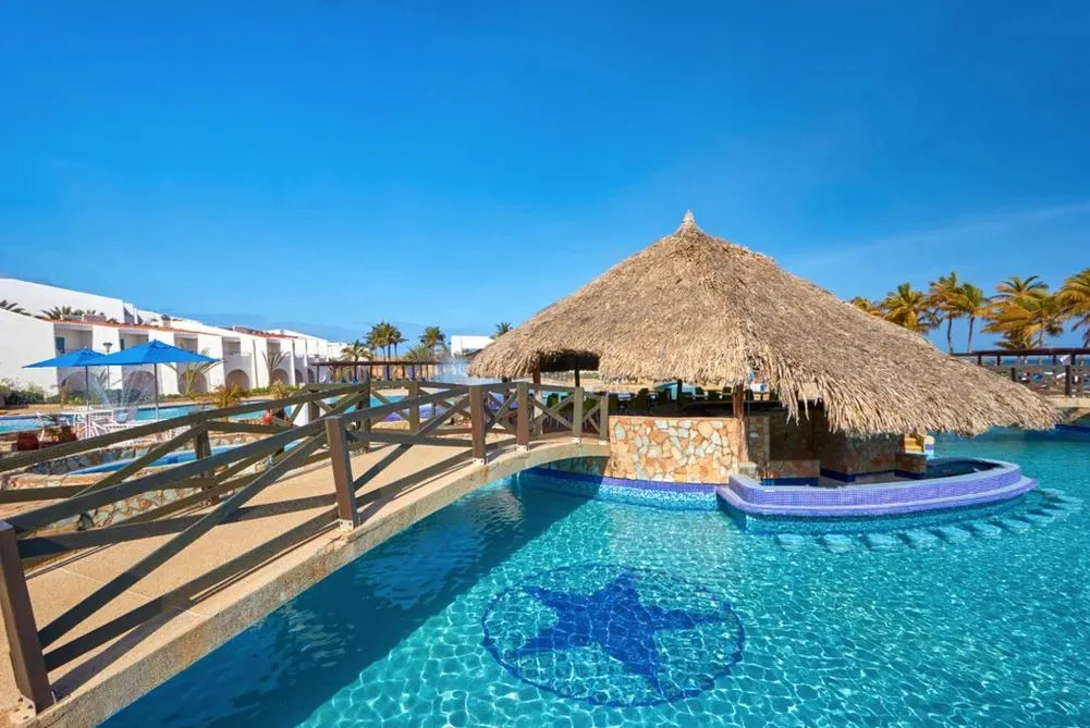Costa Caribe Hotel Beach & Resort
