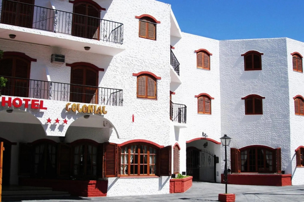 Hotel Colonial