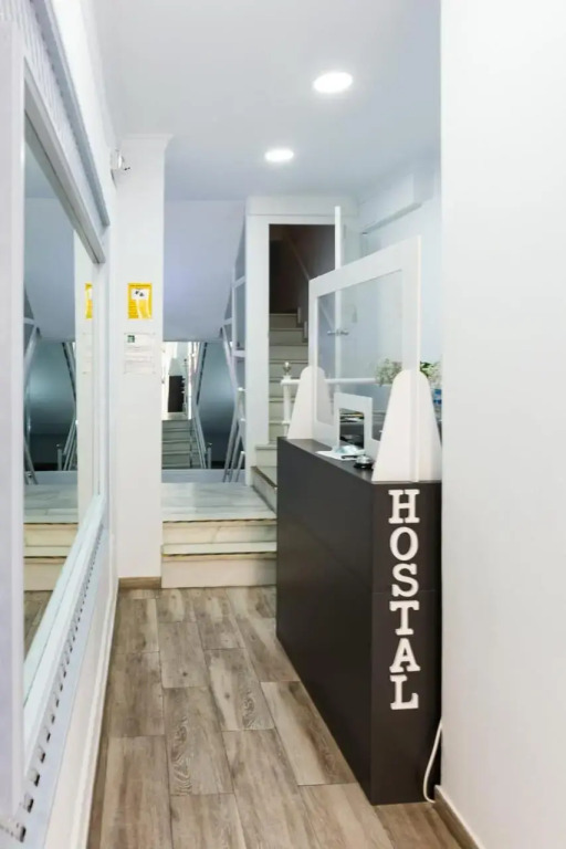 Hostal Boutique Luna de Nerja OLIVE OIL FREE DEGUSTATION & SALE