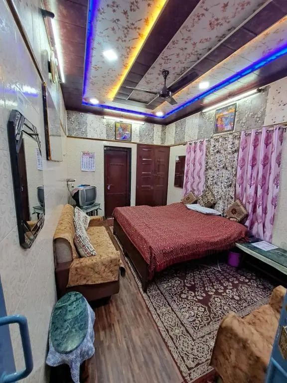 Jagan Hotel & Restaurant