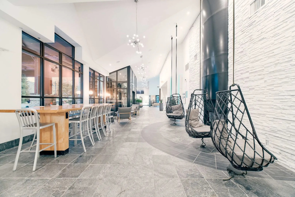 Aava Whistler Hotel