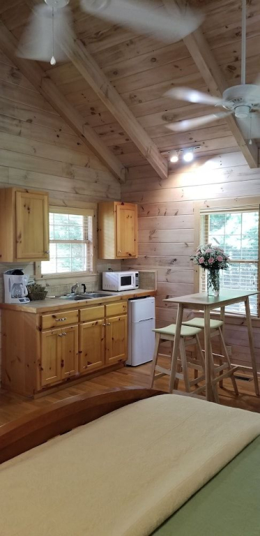 New River Trail Cabins