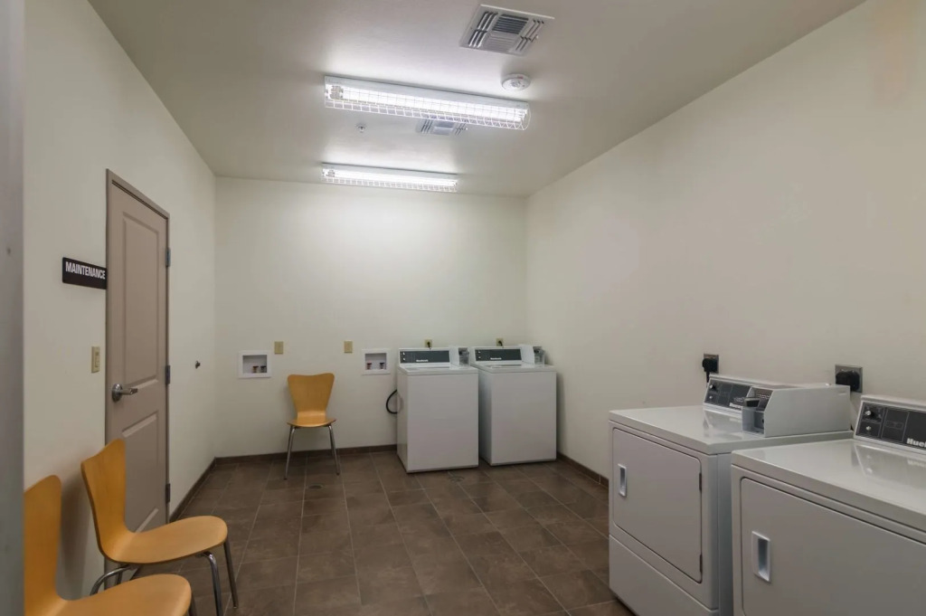 Days Inn & Suites by Wyndham Colorado City/I-20
