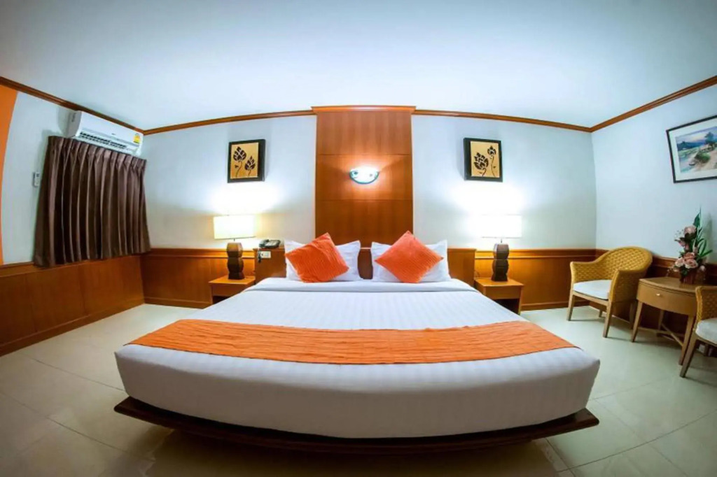 โรงแรมสยามบูทีค บุรีรัมย์