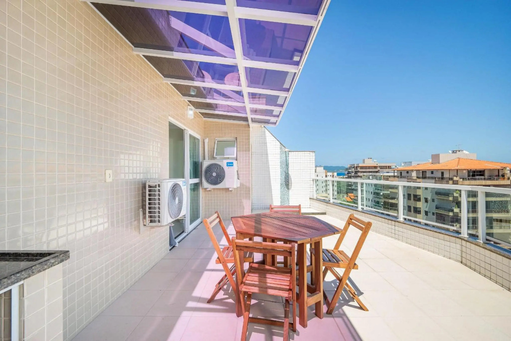 Praia das Dunas - Cobertura duplex aconchegante e muito bem equipada - 250 Metros da Beira Mar