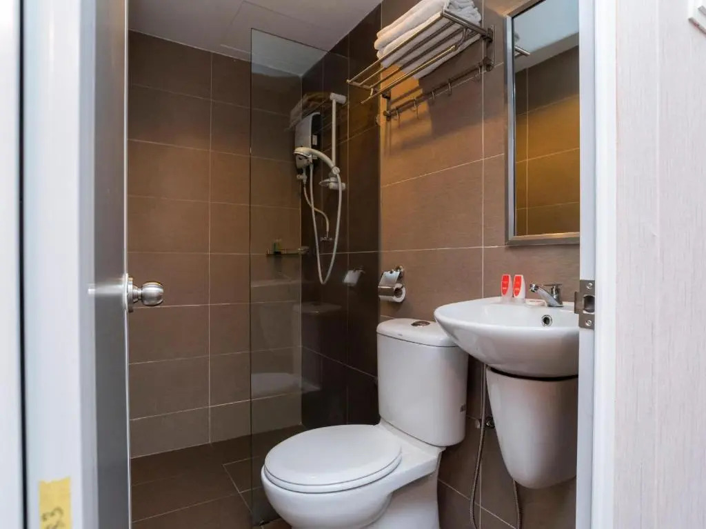 Hotel 101 Ulu Tiram