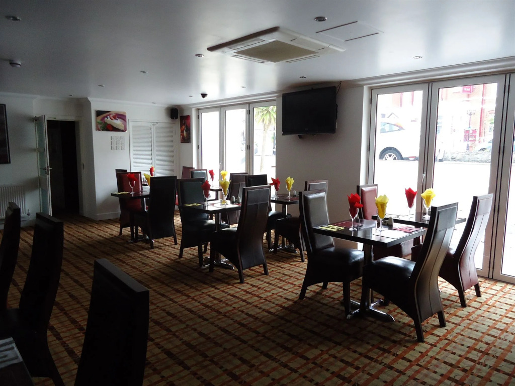 West Cliff Inn