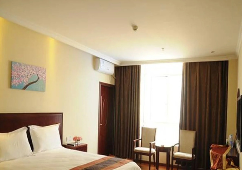 GreenTree Inn Guiyang North High-speed Railway Station School of Transportation Hotel