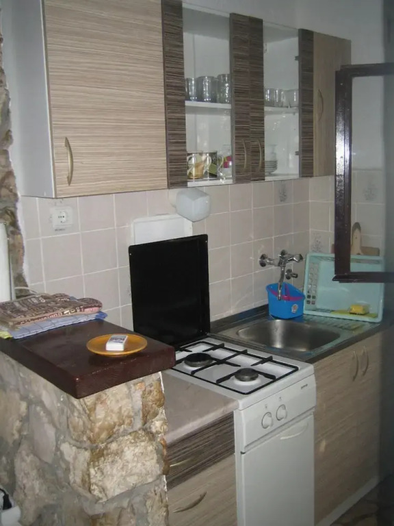 Ivica - Charming House Next to the sea - H