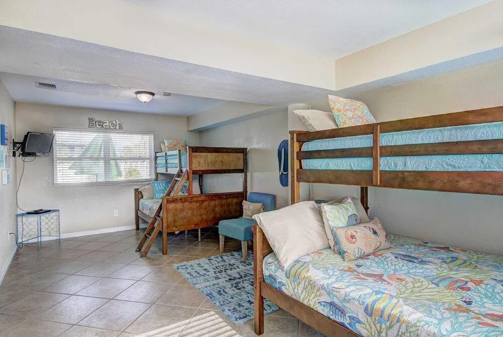 Trojan Paradise - 4 Br Home