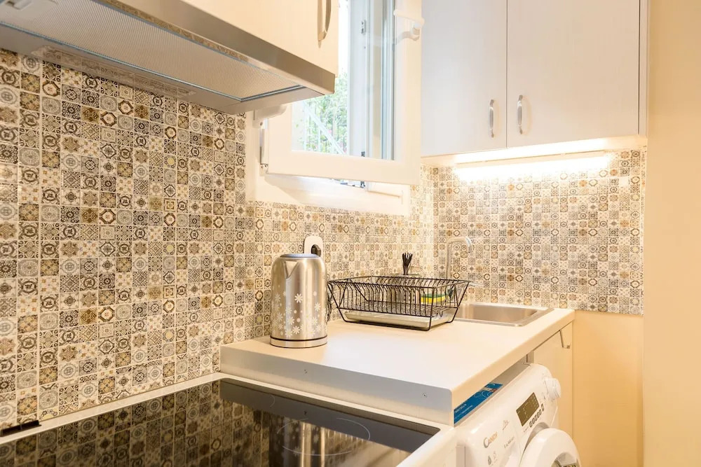 Grandma's Chic & Bright Athenian Home with a Patio