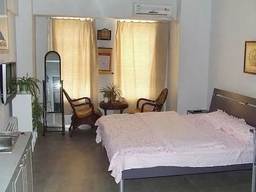 Shenyang Bokexinju Apartment Fuzhong Building Branch