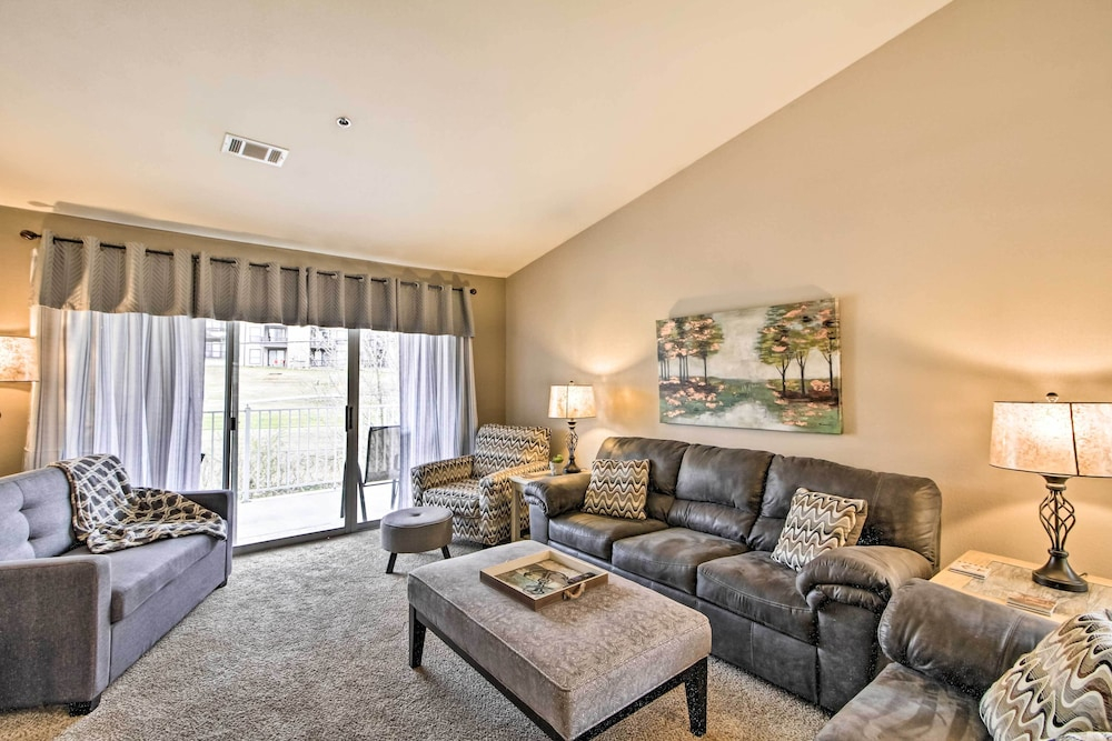 Near Branson Strip! Water-view Condo w/ Balcony