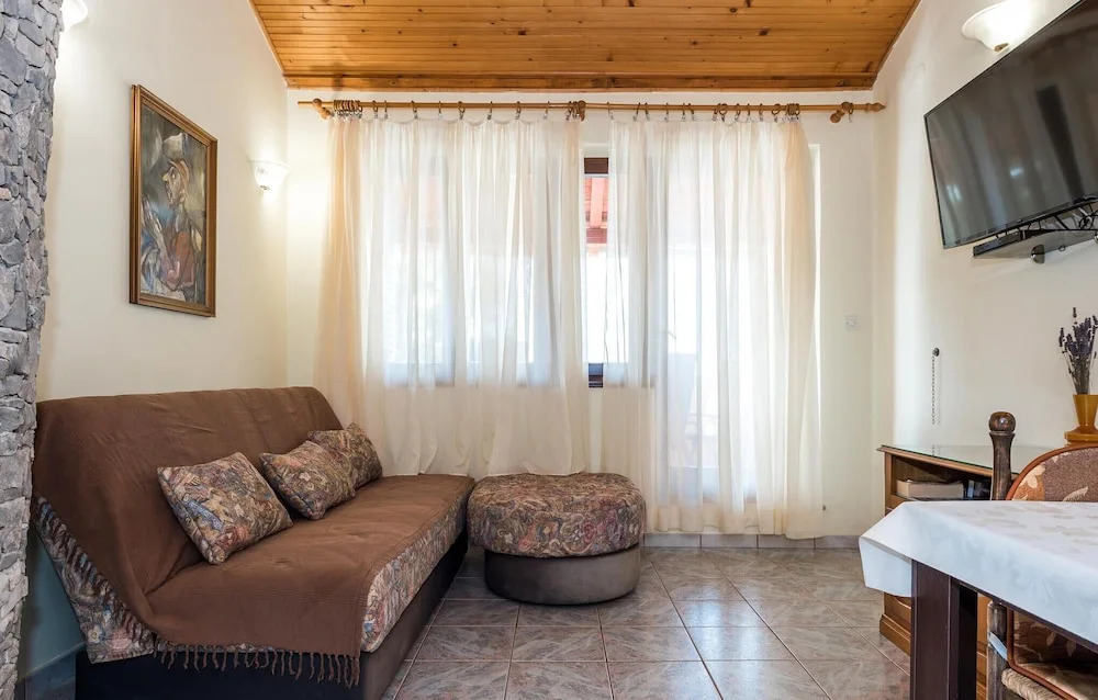 Stunning Home in Jadrija With Wifi and 1 Bedrooms
