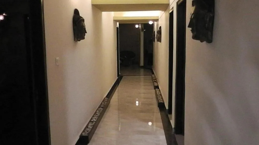 Hotel Ambassador