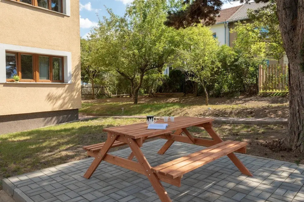 Green Park Apartments