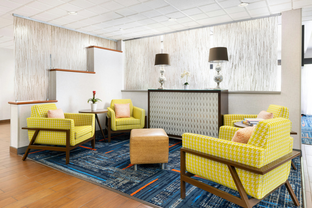 Hampton Inn Naples-Central