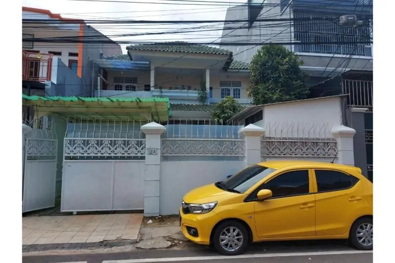 Eiffel Residence Tarakan - Female Only