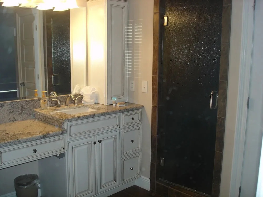Phoenix 1154 Penthouse
