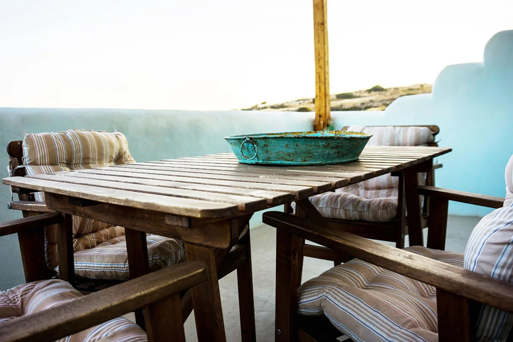 Finikas Hotel