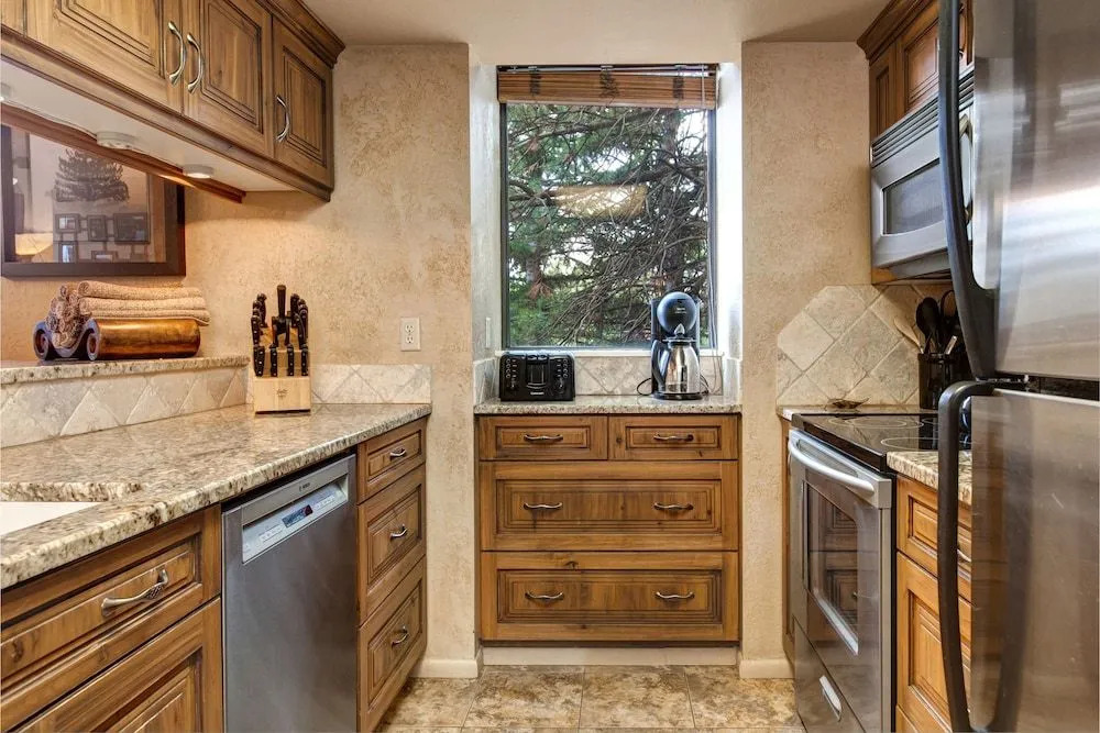 3754 Navajo Trail Townhouse Unit 80 - 4 Br townhouse by RedAwning