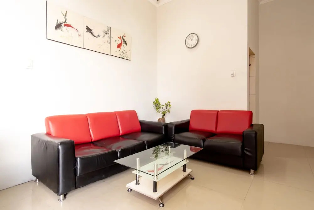 OYO 1766 Vandolia Guest House