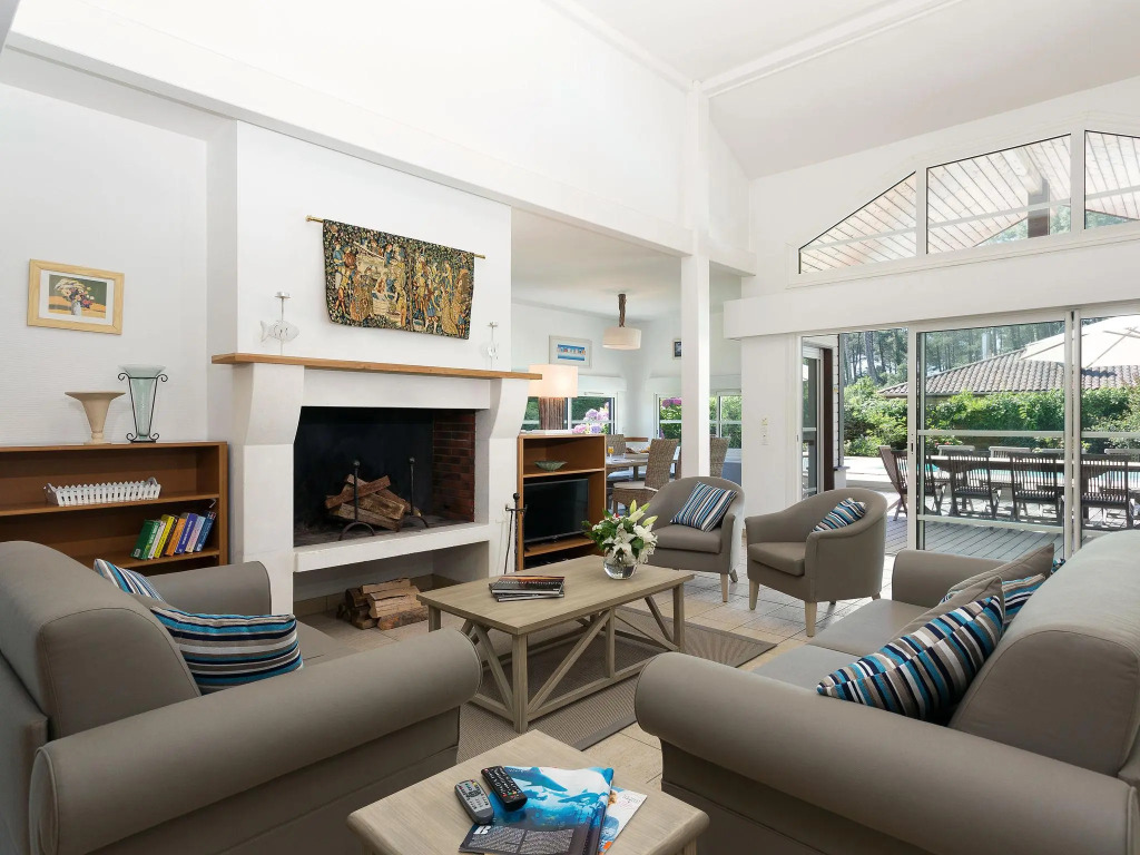 Beautiful villa with a private pool by the Atlantic ocean