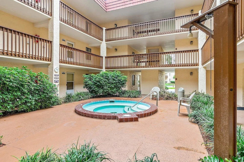 Unit 6302 - Ocean Racquet Club