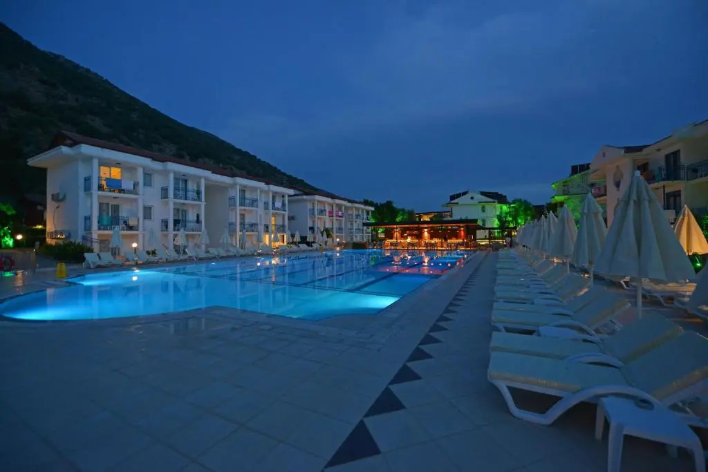 Belcekum Beach Hotel