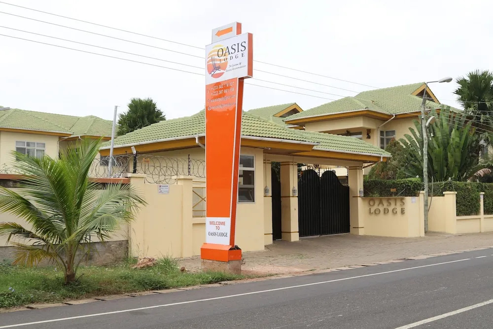 Oasis Lodge