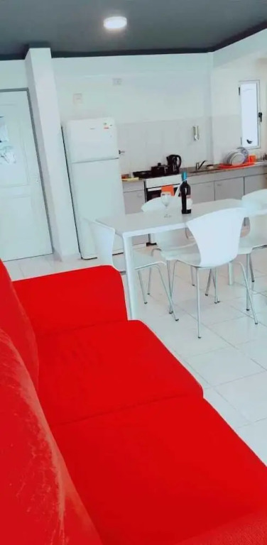Emelsuites