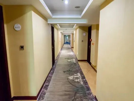 Yue Hai Mingzhu Hotel