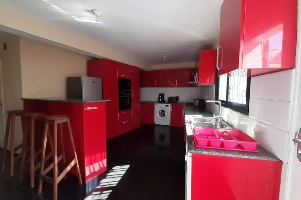 villa luxueuse et meublée plus de 280 m²