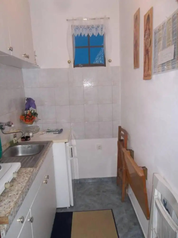 Standard 1-bed Apartment in Komiza no1