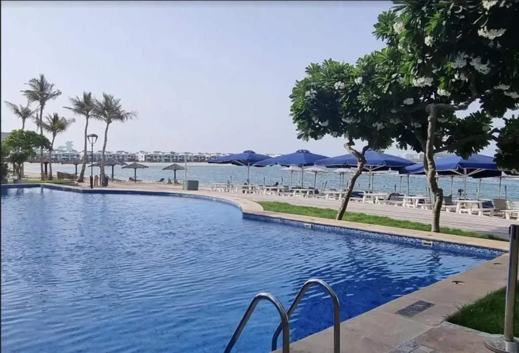 FREE Beach access! 3 mins drive to Nakheel Mall